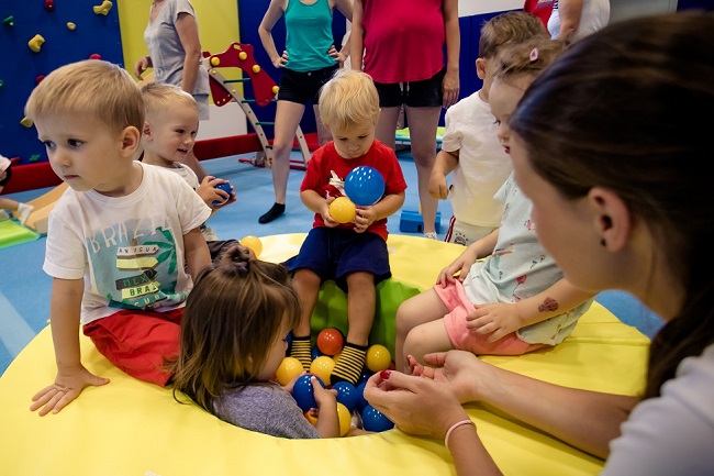 06. Roditelji i bebe