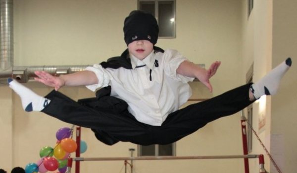 gimnasticki maskenbal 600